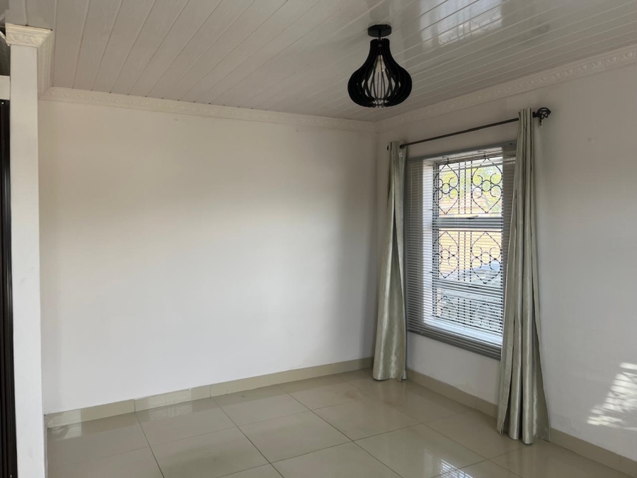 2 Bedroom Property for Sale in Ottery Western Cape